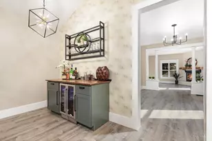 6631 Home City Ave, Cincinnati, OH 45233 - Photo 6