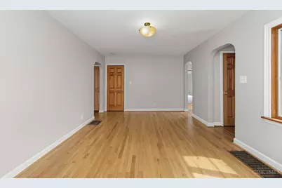 1306 W Loveland Avenue, Loveland, OH 45140 - Photo 10