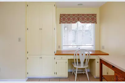 221 Miami Lakes Drive, Milford, OH 45150 - Photo 8