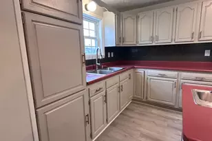 9 Sugar St, Sinking Spring, OH 45172 - Photo 16