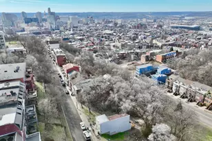 1883 Walker St, Cincinnati, OH 45202 - Photo 4