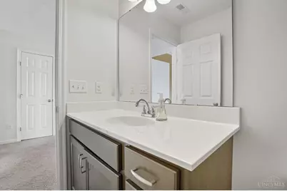 1910 Chase Avenue, Cincinnati, OH 45223 - Photo 38