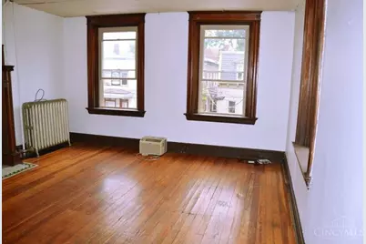 305 Warner Street, Cincinnati, OH 45219 - Photo 18