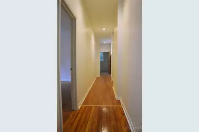 305 Warner Street, Cincinnati, OH 45219 - Photo 8