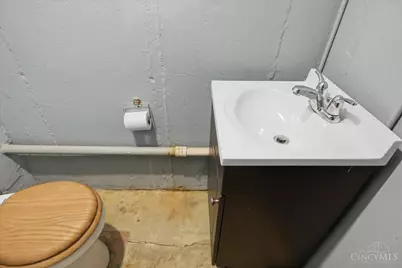 3492 Moonridge Drive, Green Township, OH 45248 - Photo 38