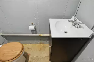 3492 Moonridge Dr, Green Township, OH 45248 - Photo 38