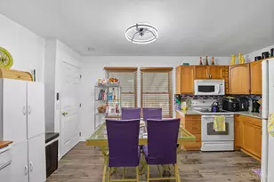 5974 Sunridge Dr, Cincinnati, OH 45224 - Photo 14