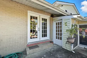 1136 Briarwood Dr, Hamilton, OH 45013 - Photo 52