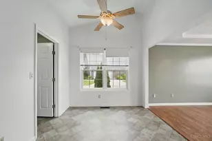 12190 Kilbride Dr, Colerain Township, OH 45251 - Photo 14