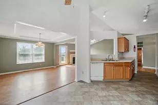 12190 Kilbride Dr, Colerain Township, OH 45251 - Photo 20