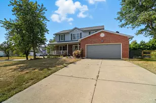 401 Granny Smith Ln, Monroe, OH 45044 - Photo 2