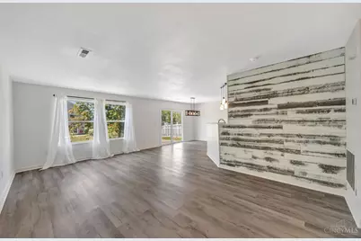 435 Hartford Court, Hamilton Township, OH 45039 - Photo 8