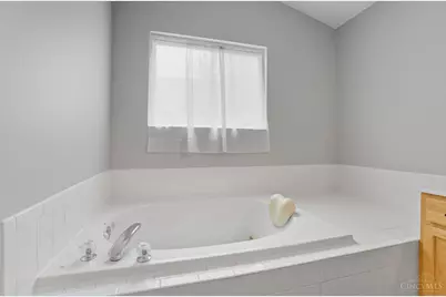 792 Oak Forest Drive, Hamilton Township, OH 45152 - Photo 40