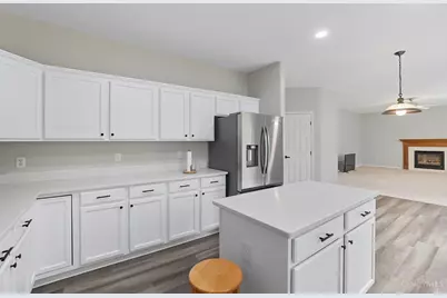 792 Oak Forest Drive, Hamilton Township, OH 45152 - Photo 24