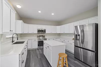 792 Oak Forest Drive, Hamilton Township, OH 45152 - Photo 20