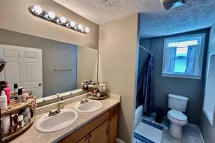 6001 Bramble Ave, Cincinnati, OH 45227 - Photo 38