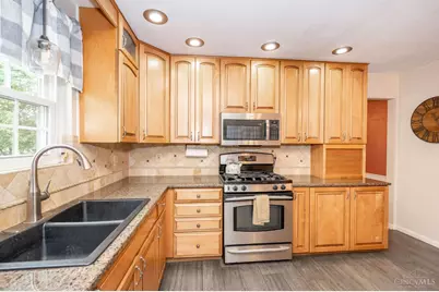 2819 Springwood Court, Green Township, OH 45248 - Photo 10