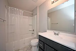 5251 Hazeltine Ln, Turtle Creek Township, OH 45036 - Photo 38