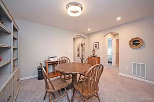 5251 Hazeltine Ln, Turtle Creek Township, OH 45036 - Photo 8