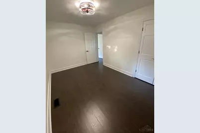 125 W Market Street, Springboro, OH 45066 - Photo 6