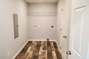 6607 Fascination Way, Paint Township, OH 45133 - Photo 8