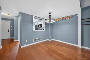 1079 Kensington Ln, Union Township, OH 45245 - Photo 12