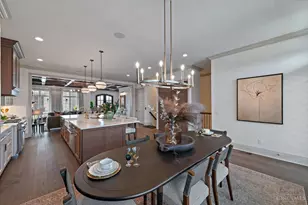 2934 Three Oaks Ln, Cincinnati, OH 45209 - Photo 4