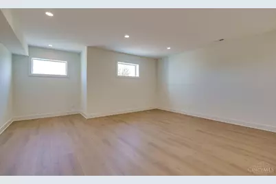 3562 Aniston Court, Clearcreek Twp., OH 45036 - Photo 30