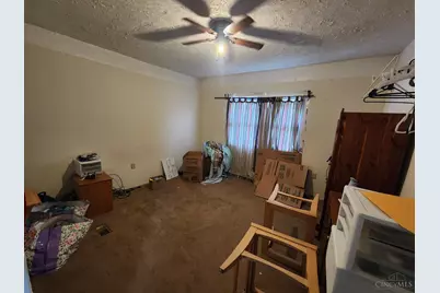 1512 Pleasant Avenue, Hamilton, OH 45015 - Photo 2