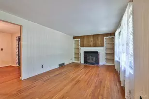 1197 Ronlee Dr, Miami Township, OH 45150 - Photo 6