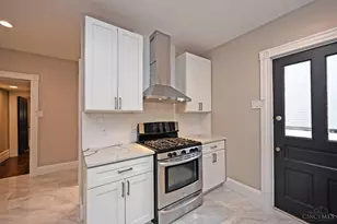 1739 Chase Ave, Cincinnati, OH 45223 - Photo 18