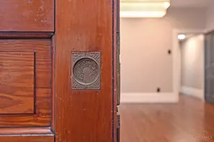 1739 Chase Ave, Cincinnati, OH 45223 - Photo 10