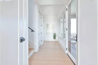 2930 Three Oaks Lane, Cincinnati, OH 45209 - Photo 2