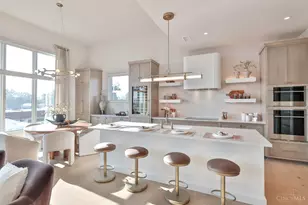 2930 Three Oaks Ln, Cincinnati, OH 45209 - Photo 8