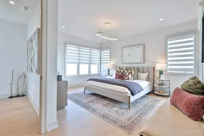 2930 Three Oaks Lane, Cincinnati, OH 45209 - Photo 18