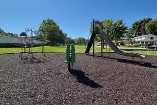 4905 Chalet Dr, Saint Bernard, OH 45217 - Photo 14