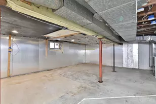 8459 Vorhees Ln, Sycamore Township, OH 45236 - Photo 20