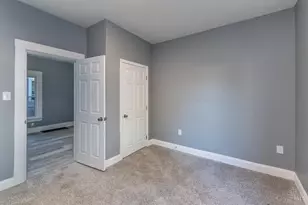 2121 Roosevelt Blvd, Middletown, OH 45044 - Photo 8