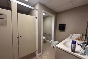 211 Belfast Pike, Hillsboro, OH 45133 - Photo 6