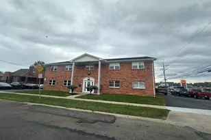 5598 Glenway Ave, Cincinnati, OH 45238 - Photo 1