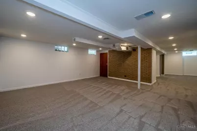 1678 Carolyn Drive, Miamisburg, OH 45342 - Photo 6