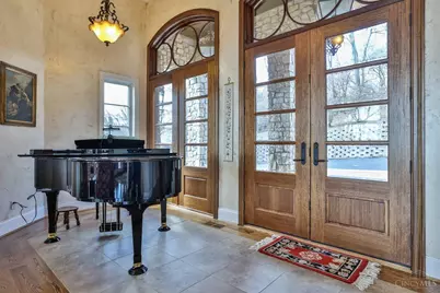 5112 Shattuc Avenue, Cincinnati, OH 45208 - Photo 6