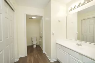 3352 Emerald Lakes Dr, Green Township, OH 45211 - Photo 20