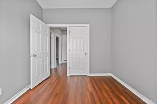 1958 Fairfax Dr, Cincinnati, OH 45207 - Photo 26