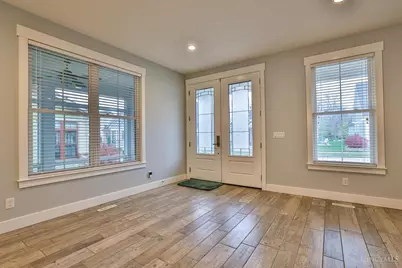 465 Cayman Circle, Tipp City, OH 45371 - Photo 12