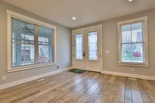 465 Cayman Cir, Tipp City, OH 45371 - Photo 12