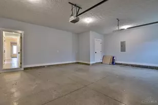 465 Cayman Cir, Tipp City, OH 45371 - Photo 48