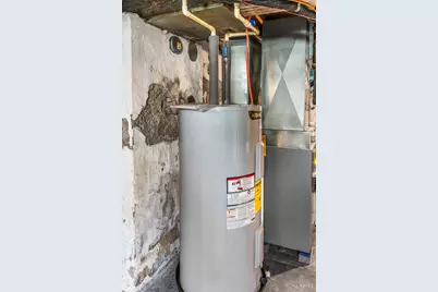 3554 Woodburn Avenue, Cincinnati, OH 45207 - Photo 22