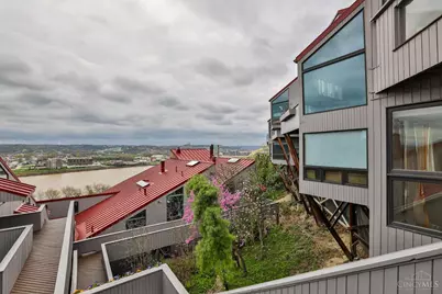 1040 Hatch Street, Cincinnati, OH 45202 - Photo 30