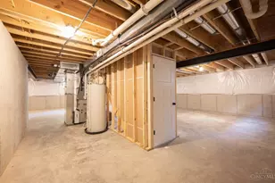 1956 Redbud Dr, Hamilton, OH 45013 - Photo 38